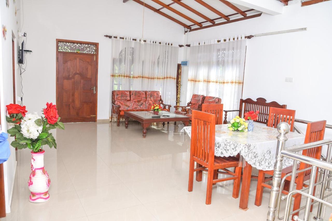 Rashmi Homestay Балапития Екстериор снимка